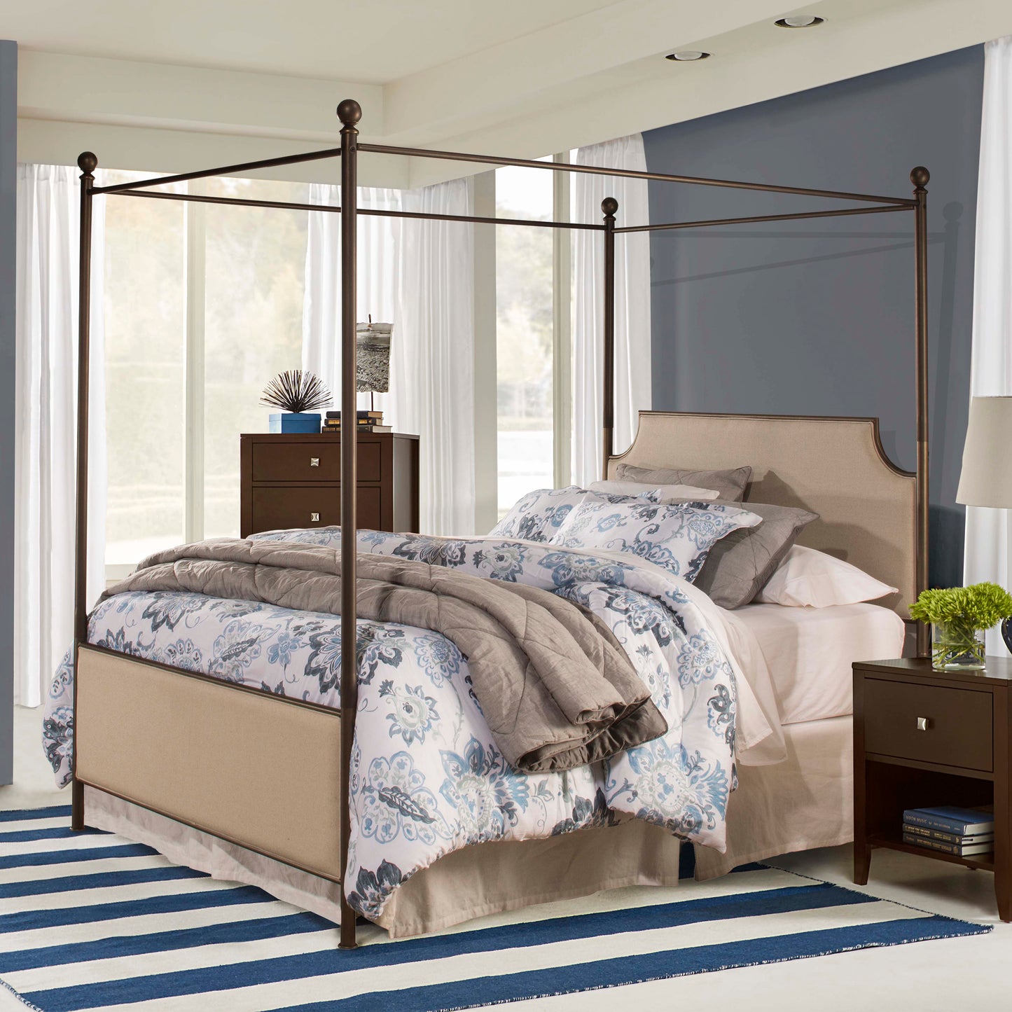 Hillsdale Furniture McArthur Queen Metal and Upholstered Canopy Bed, Bronze with Linen Stone Fabric