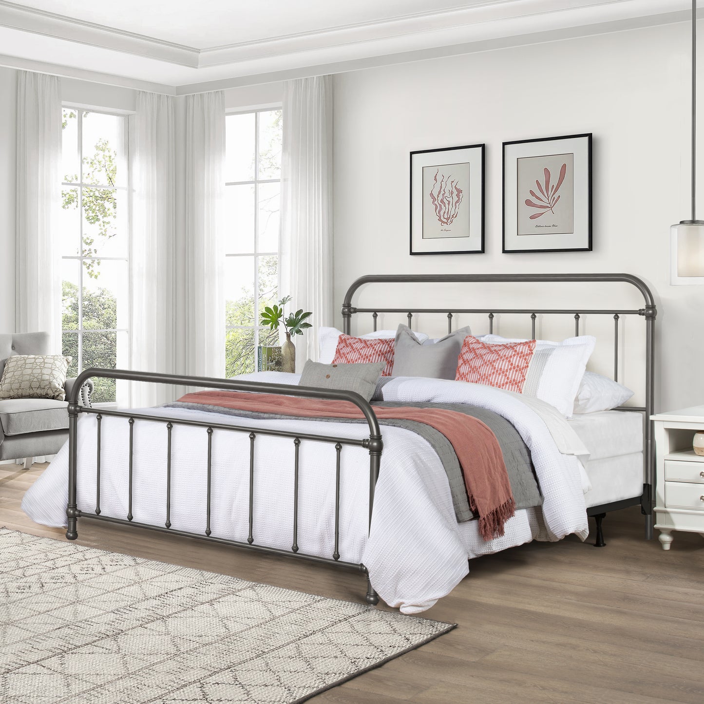 Hillsdale Furniture Kirkland Metal King Bed, Aged Pewter