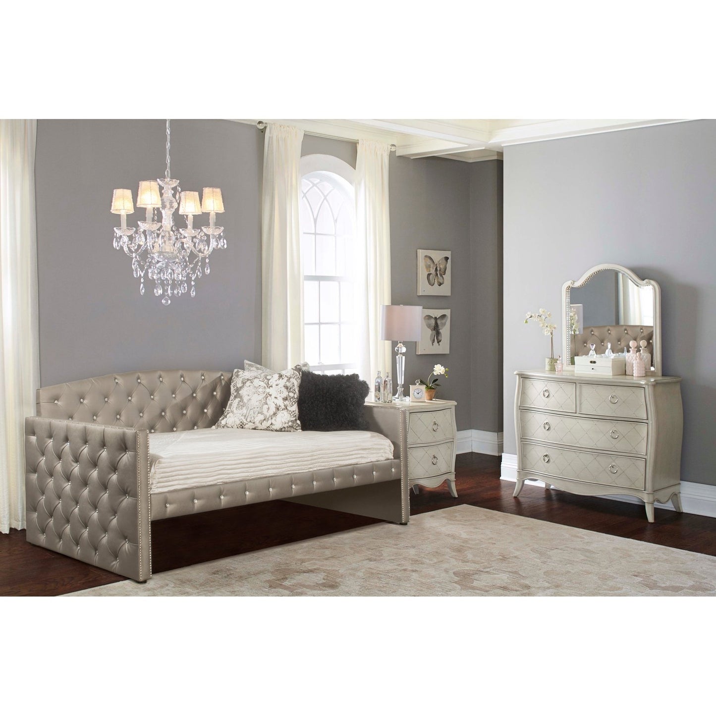 Hillsdale Furniture Memphis Upholstered Twin Daybed, Pewter