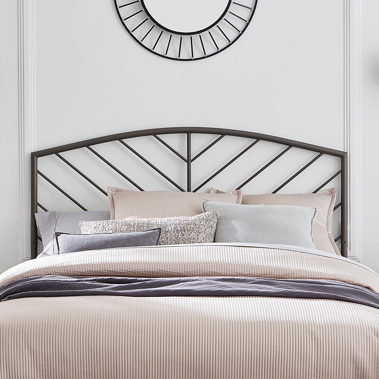 Hillsdale Furniture Essex Metal Queen Headboard, Gray Bronze