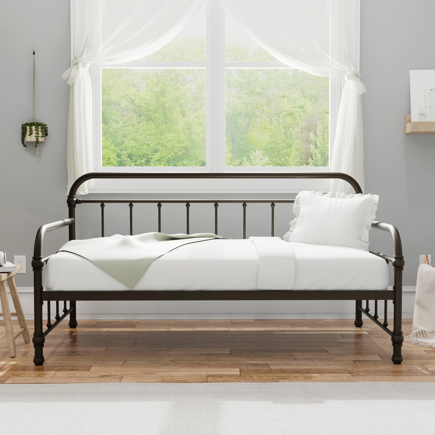 Hillsdale Furniture Kirkland Metal Twin Daybed, Dark Bronze