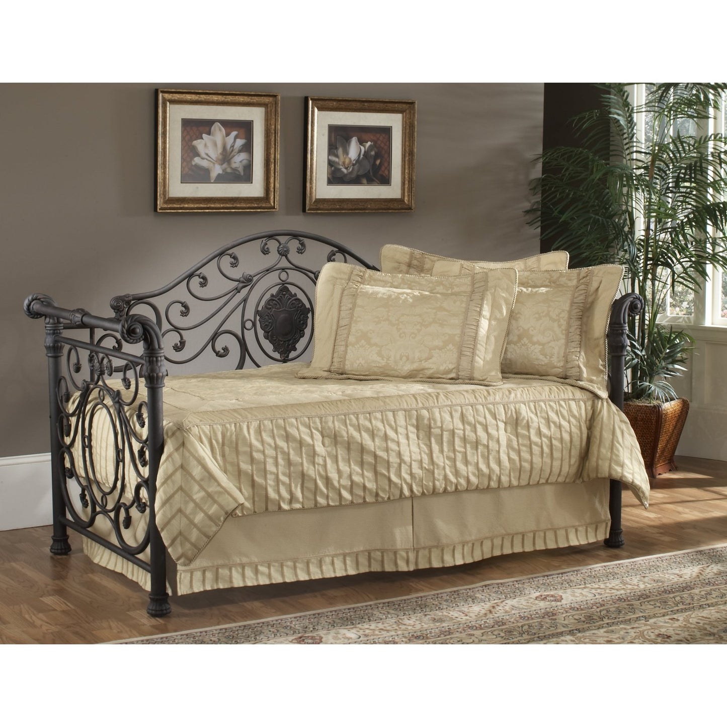 Hillsdale Furniture Mercer Metal Twin Daybed, Antique Brown